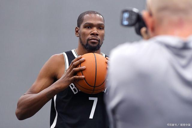 关于尼斯主帅赞誉球队表现,期待更多胜利的信息 关于尼斯主帅赞誉球队表现,期待更多胜利的信息