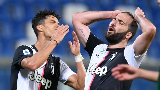 包含达尼洛弧线球破门,领先对手一步的词条 包含达尼洛弧线球破门,领先对手一步的词条