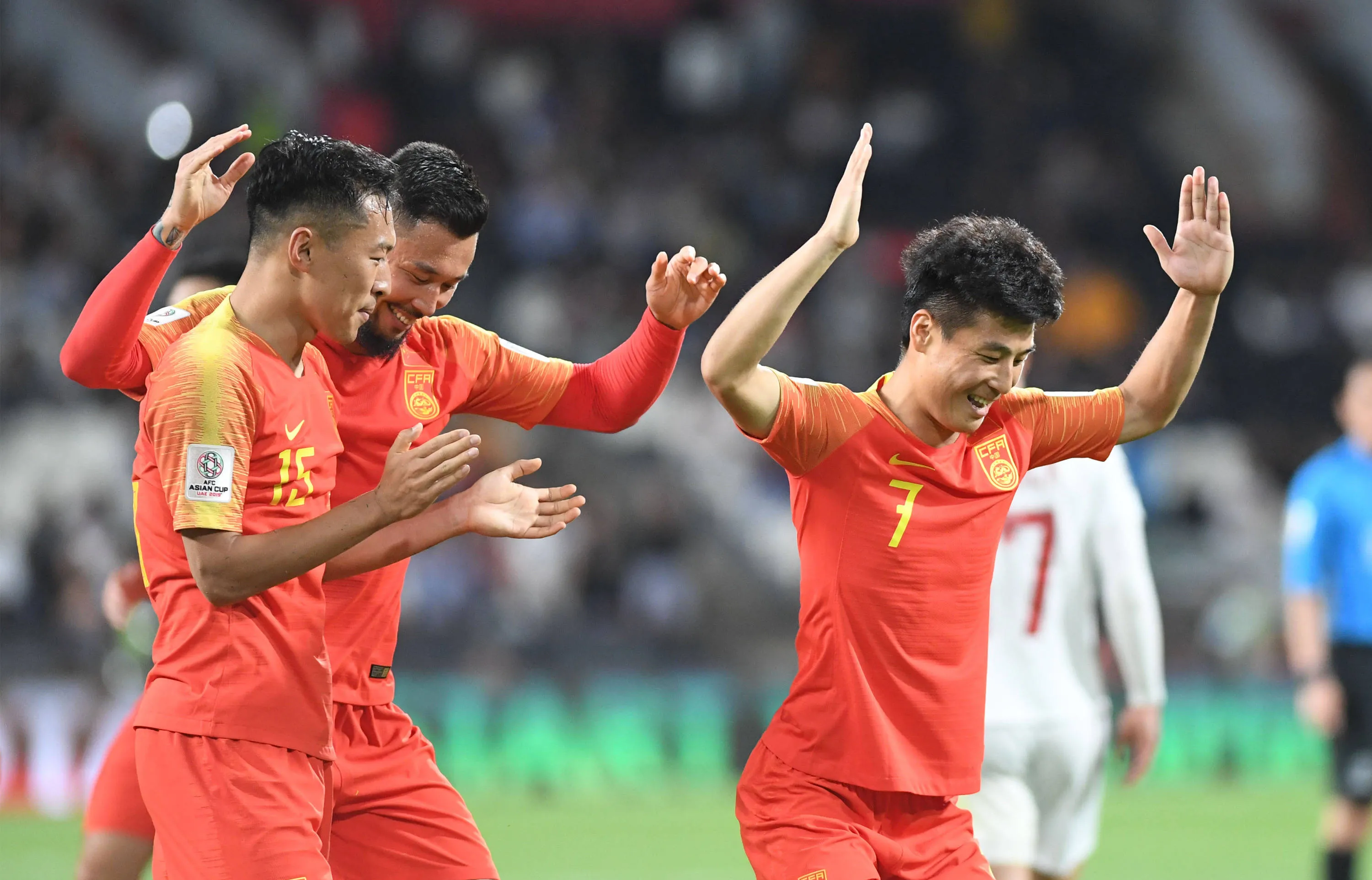 九游新闻-实力较量，国内足球比赛纷呈看点的简单介绍