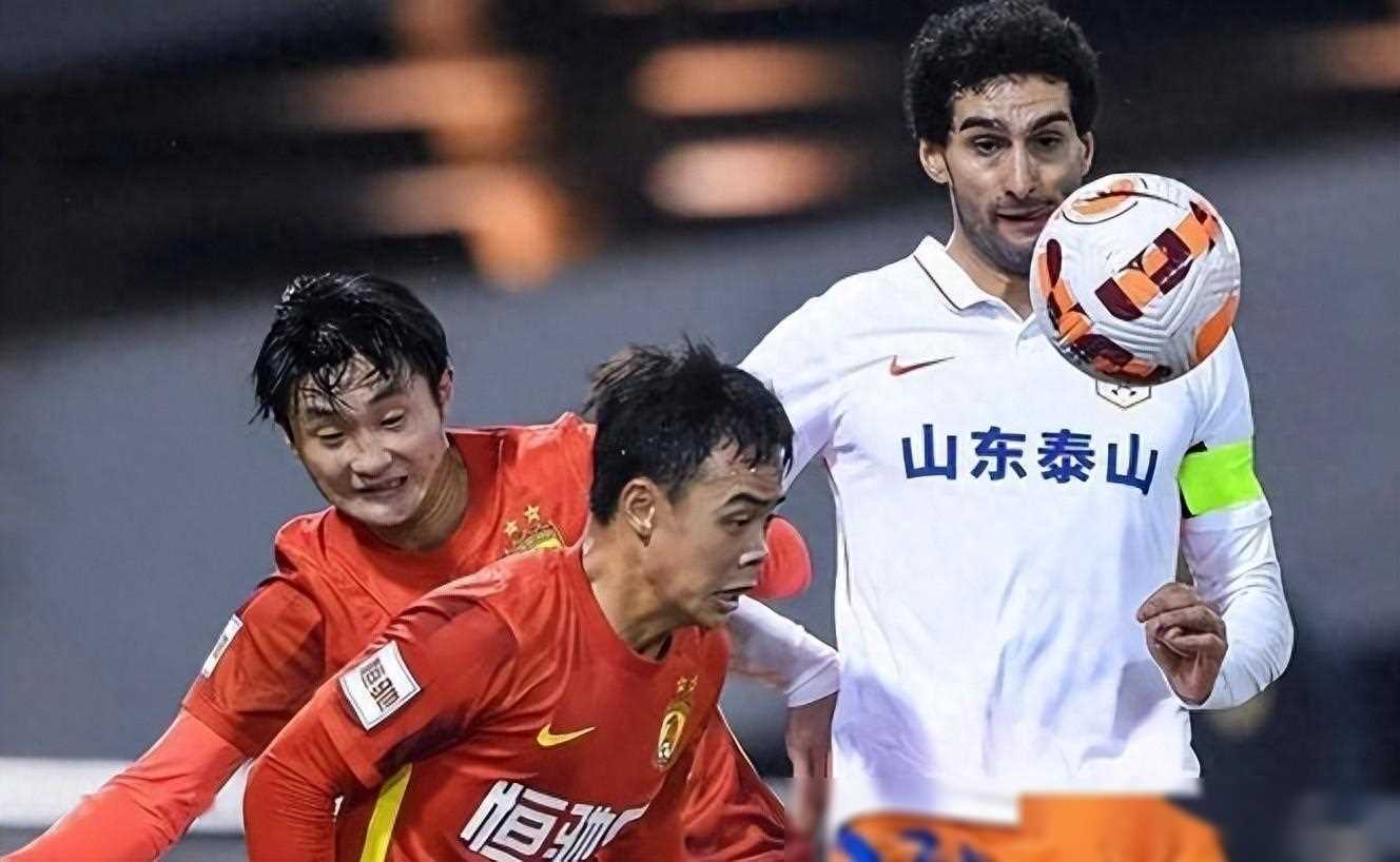 包含鲁能队战术调整：全新阵容迎战对手！的词条